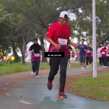 Runner Photo 8443590