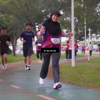 Runner Photo 8443611