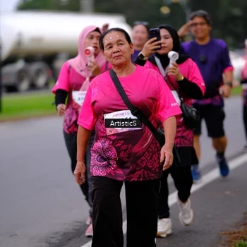 Runner Photo 8443612
