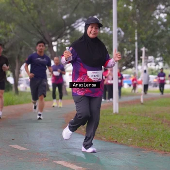 Runner Photo 8443630
