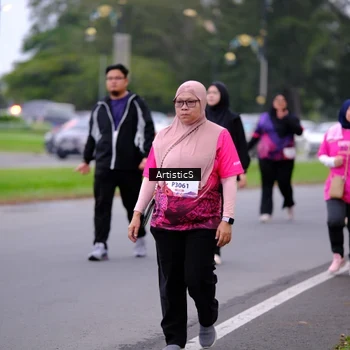 Runner Photo 8443654