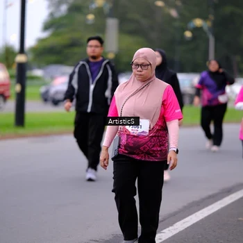 Runner Photo 8443658