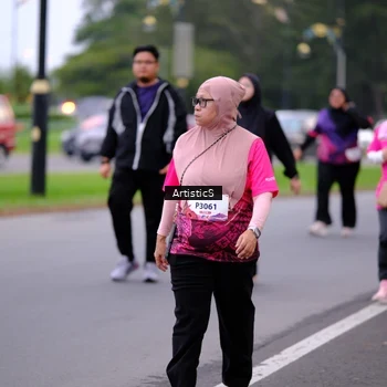 Runner Photo 8443660