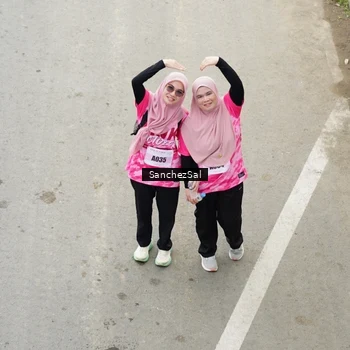 Runner Photo 8443691