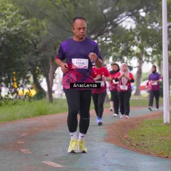 Runner Photo 8443705
