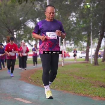 Runner Photo 8443746