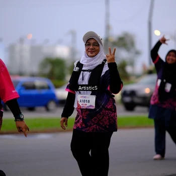 Runner Photo 8443763