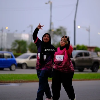 Runner Photo 8443766