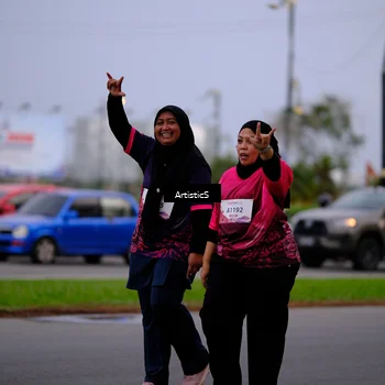 Runner Photo 8443775