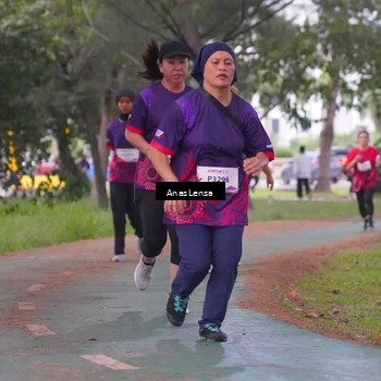 Runner Photo 8443804