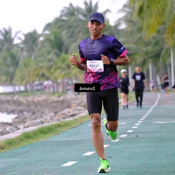 Runner Photo 8443817
