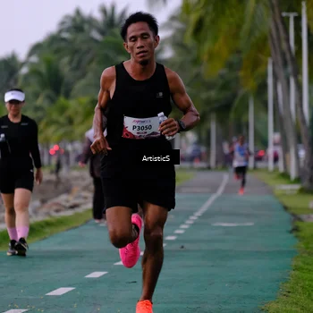 Runner Photo 8443818