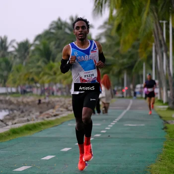 Runner Photo 8443841