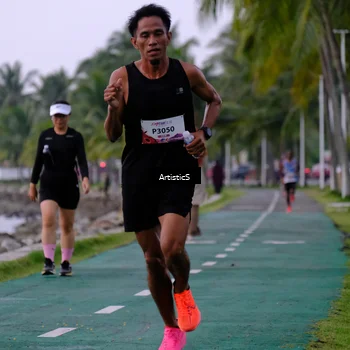 Runner Photo 8443845