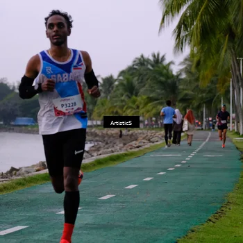 Runner Photo 8443856