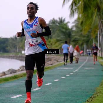 Runner Photo 8443867