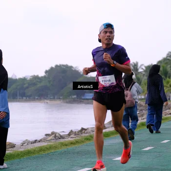 Runner Photo 8443869