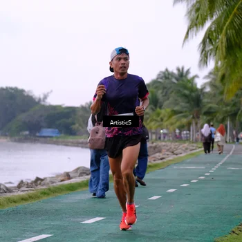 Runner Photo 8443870