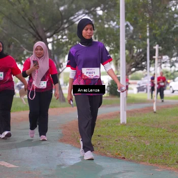 Runner Photo 8443902