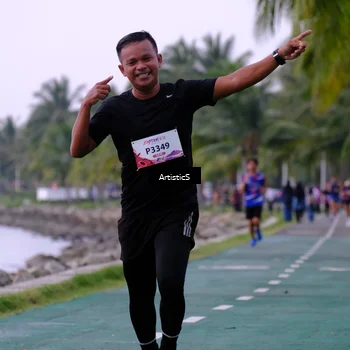 Runner Photo 8443907