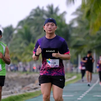 Runner Photo 8443917