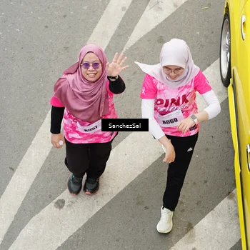 Runner Photo 8443922