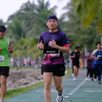 Runner Photo 8443931