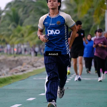 Runner Photo 8443948