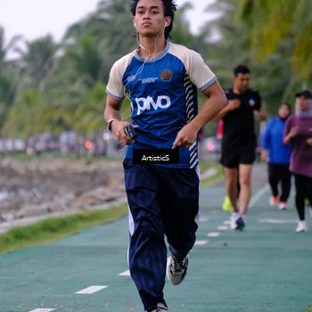 Runner Photo 8443959