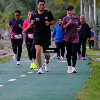 Runner Photo 8443969