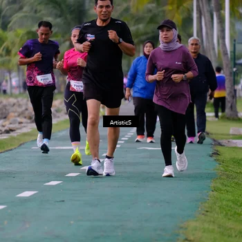 Runner Photo 8443985