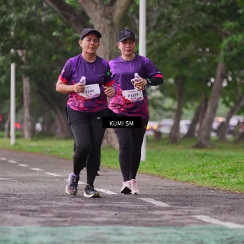 Runner Photo 8444005