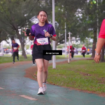 Runner Photo 8444008