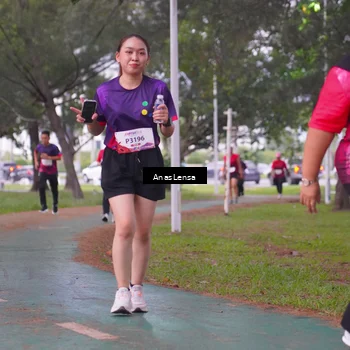 Runner Photo 8444011