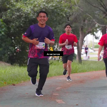 Runner Photo 8444052