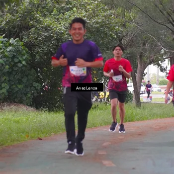 Runner Photo 8444119
