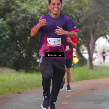 Runner Photo 8444122
