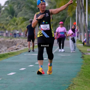 Runner Photo 8444140