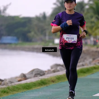 Runner Photo 8444149