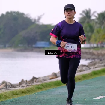 Runner Photo 8444185