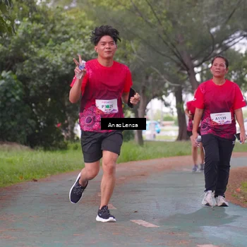 Runner Photo 8444221