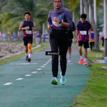 Runner Photo 8444306