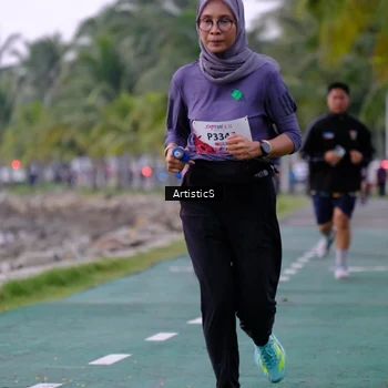 Runner Photo 8444336