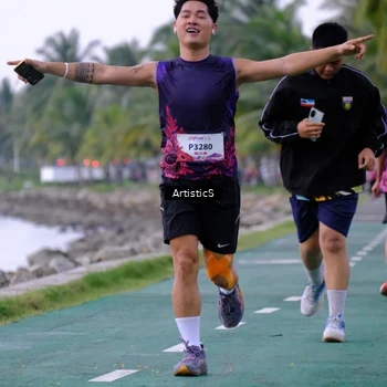 Runner Photo 8444345