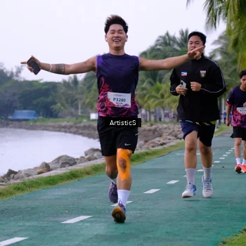 Runner Photo 8444365
