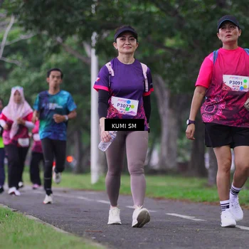 Runner Photo 8444375