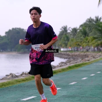 Runner Photo 8444403