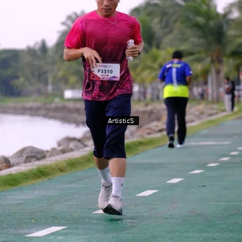 Runner Photo 8444409