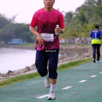 Runner Photo 8444416