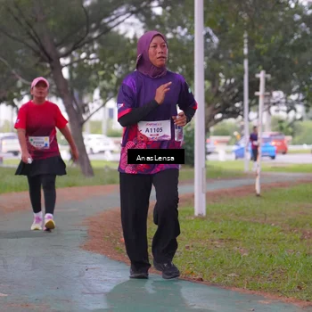 Runner Photo 8444443
